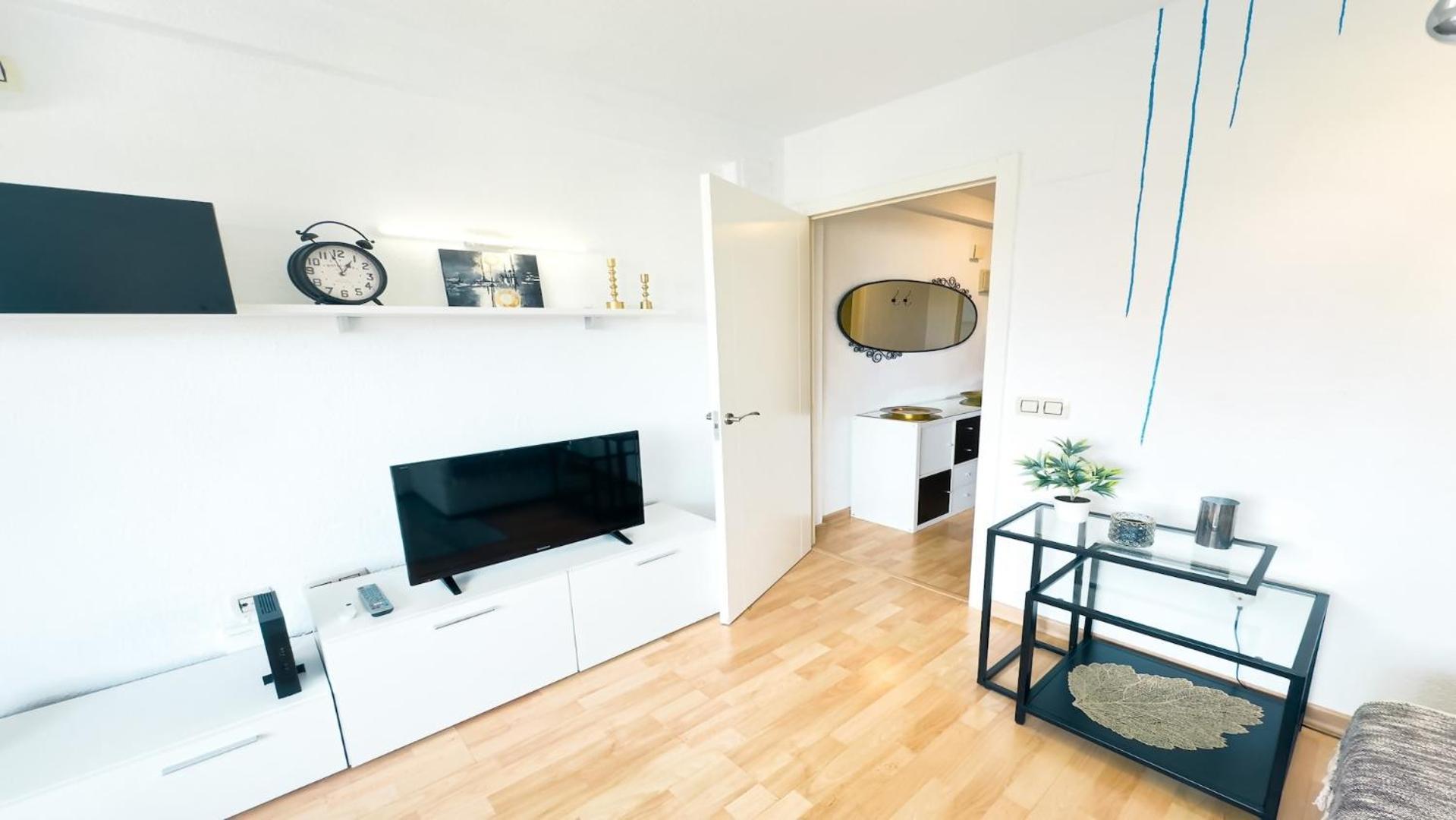 Comfy And Cozy Stay Piscis Беналмадена Екстериор снимка